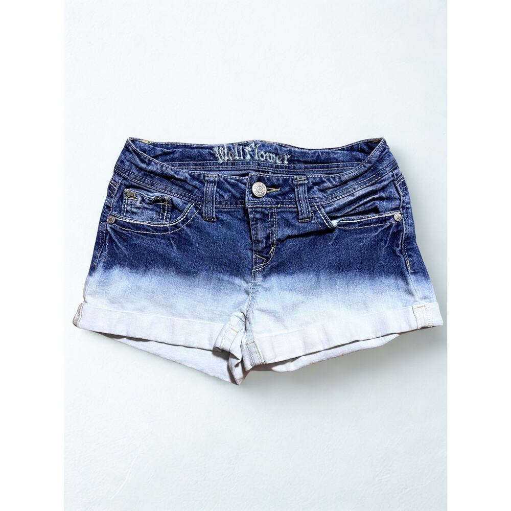 Vtg Y2K Wallflower Ombre Low Rise Denim
Shorts Cuffed Size 5
